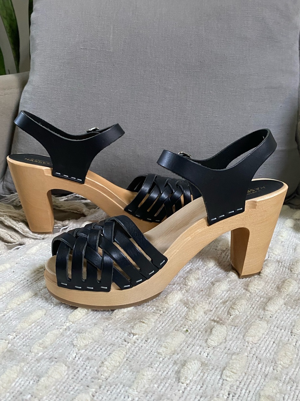 {Swedish Hasbeens} New Braided Sky High Clogs - Picture 3 of 6